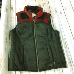 GH Bass Puffer Vest NWOT
